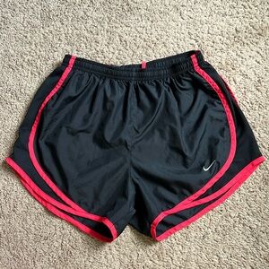 Nike shorts size small